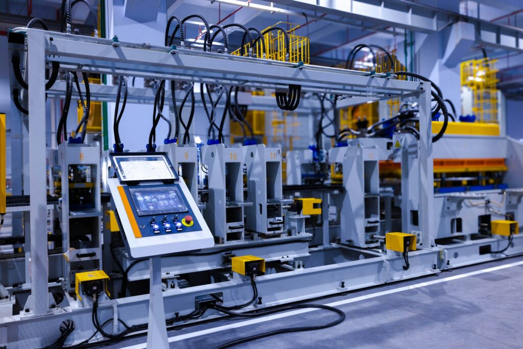 Qual a diferença entre os cursos de Automação Industrial e Eletrotécnica Industrial? Automação Industrial e Eletrotécnica Industrial