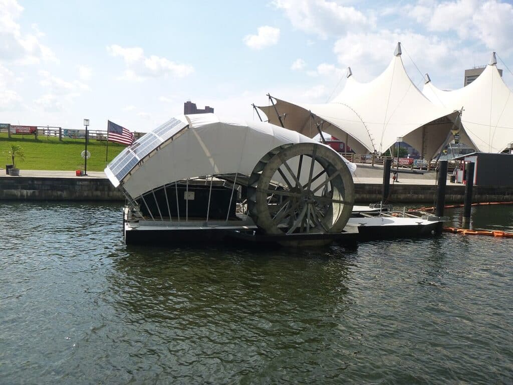 Conheça o Sr. Trash Wheel, máquina de limpar rios que está revolucionando Baltimore Mr. Trash Wheel