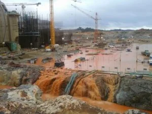 Quais os prós e contras das hidrelétricas no norte do país?