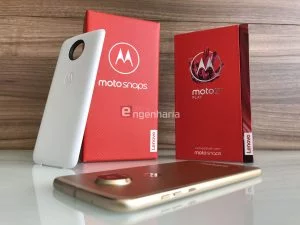 Moto Z2 Play
