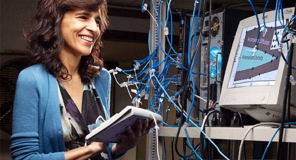 Marcia Barbosa – brasileira é uma das mulheres vencedoras do prêmio Women in Science