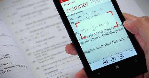 Aplicativo PhotoMath resolve equações matemáticas automaticamente