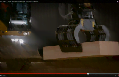 “Stack”, o primeiro desafio da série Caterpillar Built For It™ Trails!