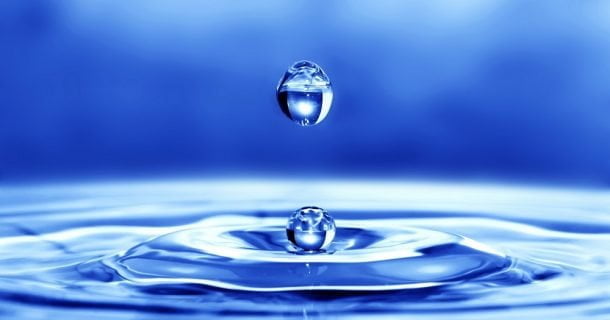 Projeto de alunos do ensino fundamental aproveita água de ar condicionado