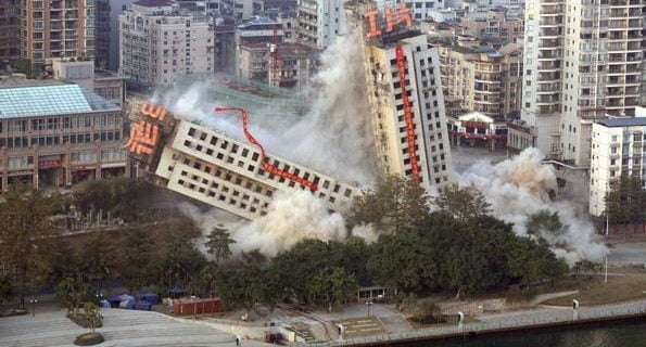 As demolições de edifícios e construções que não deram certo