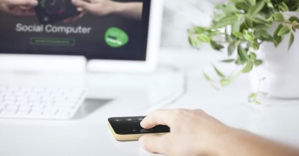 O dispositivo que se transforma em computador de bolso O dispositivo que se transforma em computador de bolso