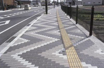 Pavimento intertravado: vantagens que vão muito além da estética