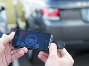 Carro controlado através de smartphone já é realidade