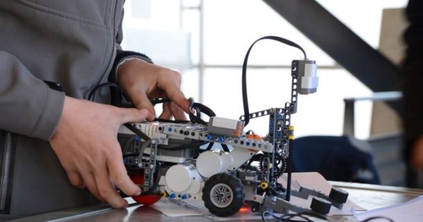 Robótica só para meninos? De jeito nenhum!