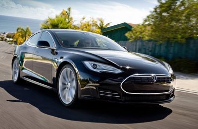 Elétrico é eleito o carro do ano de 2012