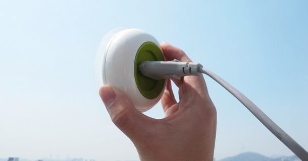 Tomada portátil é alimentada por energia solar