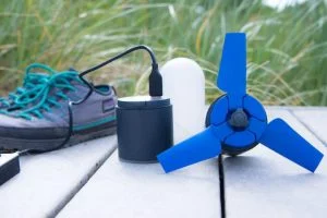 Turbina portátil utiliza água corrente para gerar eletricidade