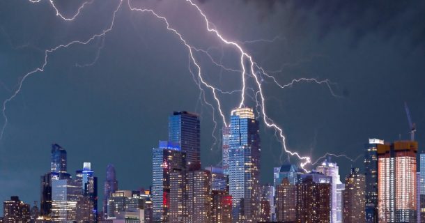 Como proteger os edifícios dos raios [e qual a importância disso]