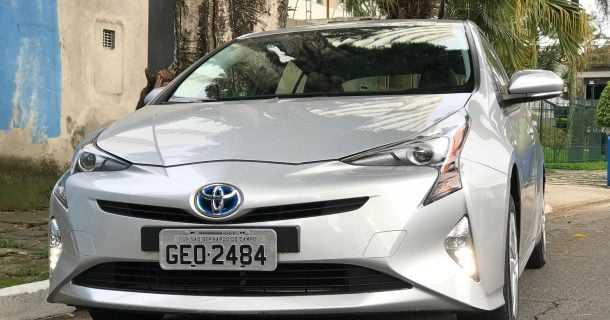 Qual a diferença entre um carro híbrido e elétrico? [Review 360: Toyota Prius]