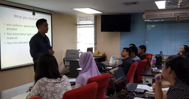 Apresentação de trabalho na faculdade