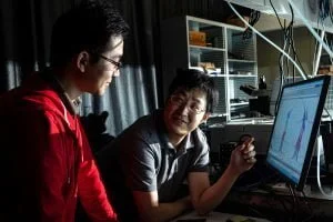 Engenheiros desenvolvem nanotubos de carbono que transformam calor residual em luz