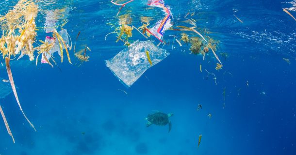 robô para limpeza oceânica