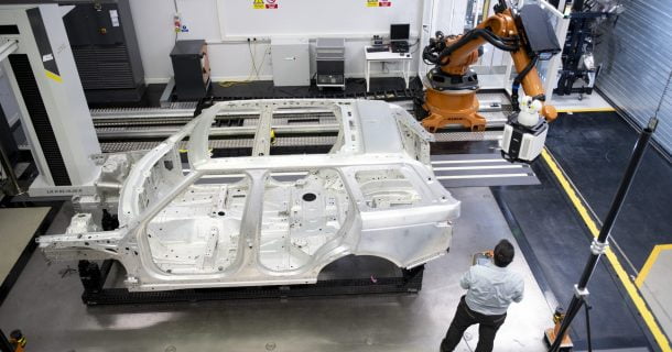 Inspeção de automóveis é acelerada por escaneamento a laser