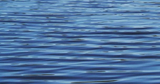 Membrana nanoestruturada de madeira potencializa a destilação de água