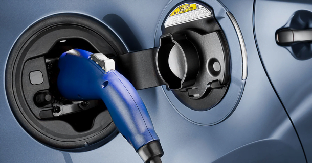 Qual a diferença entre veículos elétricos e híbridos?
