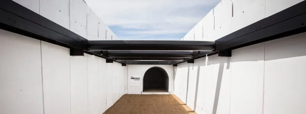 Acesso a túnel da The Boring Company. Imagem: The Boring Company.