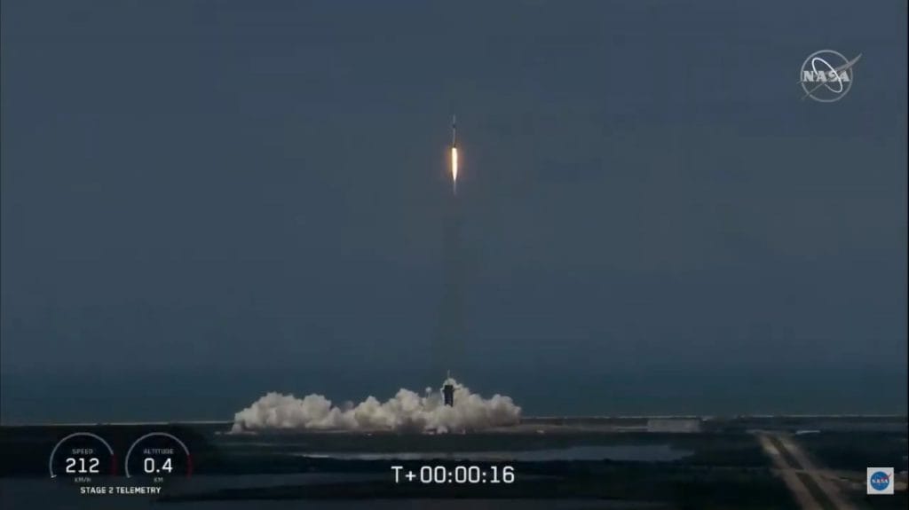 Crew Dragon é lançada em primeira missão tripulada da SpaceX 3 Lançamento Crew Dragon.