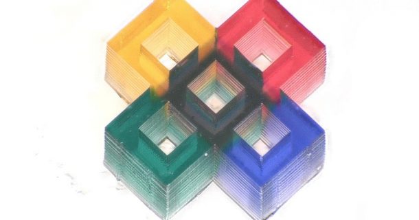 microestruturas multicoloridas impressas em 3D