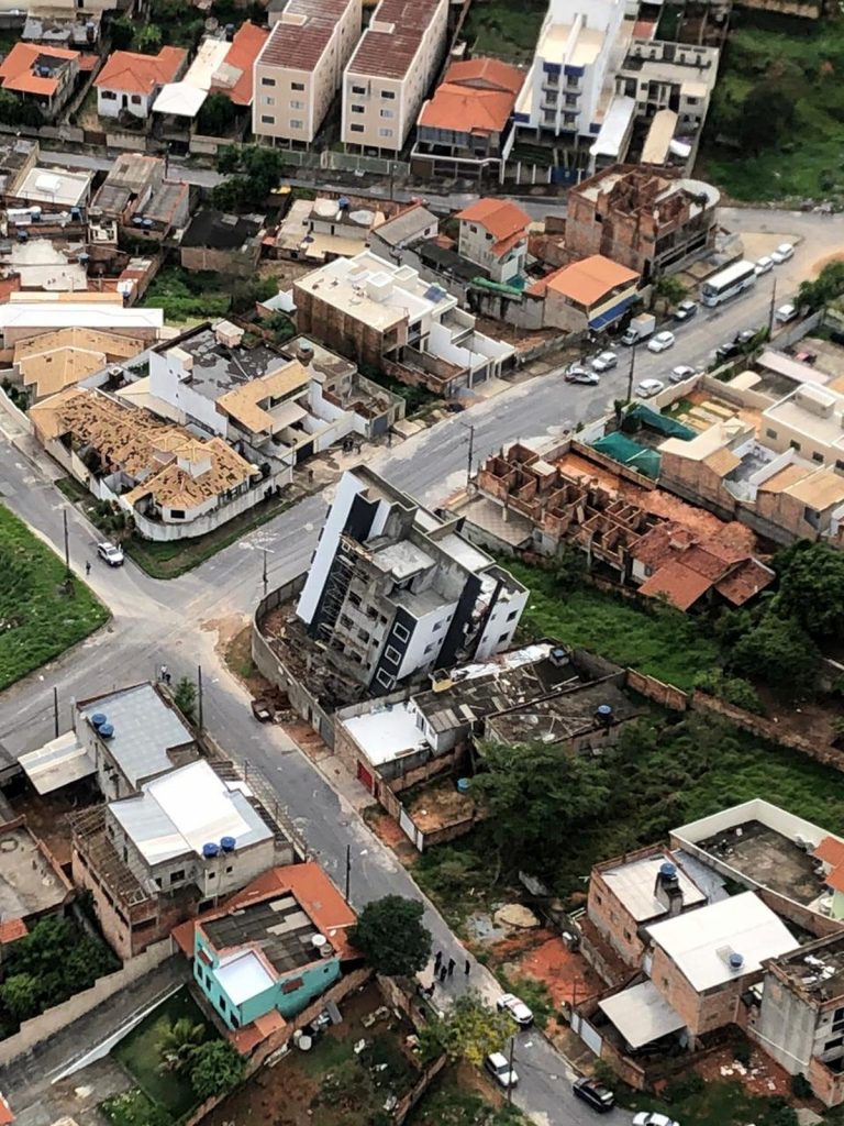 Vista aérea do prédio tombado em Betim (MG).