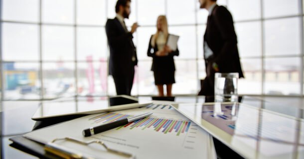 engenheiro em cargos de CEO e donos de empresas