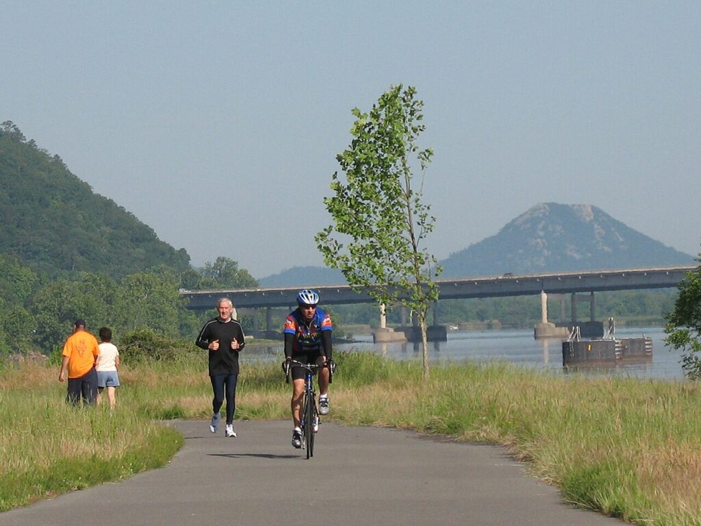 EUA está prestes a inaugurar ciclovia que atravessa 12 estados Great American Rail-Trail