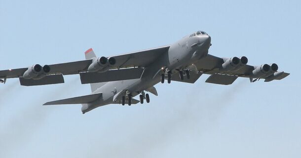 aviões b-52 impressão 3d