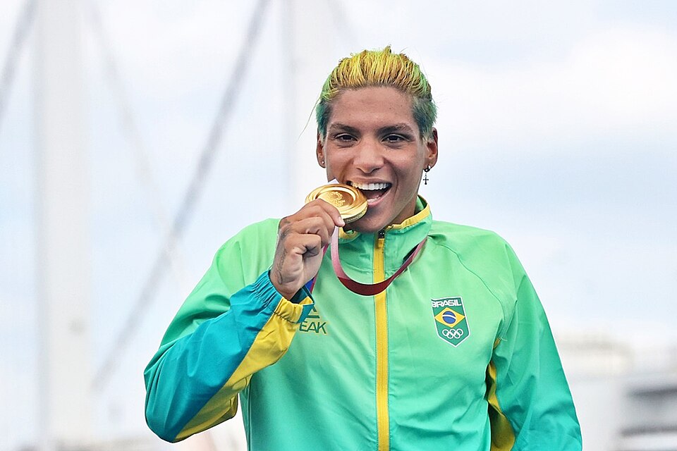 As premiações nas Olimpíadas: o segredo de design e engenharia por trás dos pódios de Tóquio 2021 medalhas jogos olímpicos toquio 2021