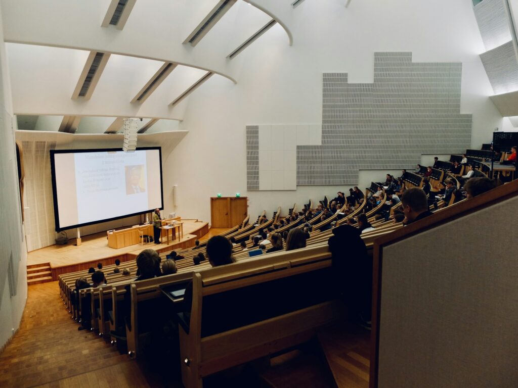 Saiba quais são as 7 melhores universidades do Brasil, de acordo com ranking britânico ranking universidades