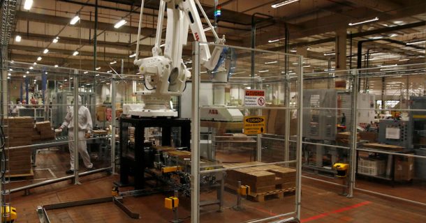 Entenda por que a robótica é um bom investimento para reduzir custos de empresas