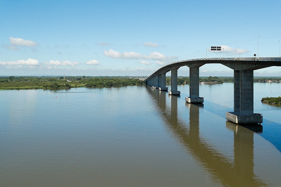 Descubra qual a importância do estudo da influência de cargas dinâmicas em pontes rodoviárias pontes