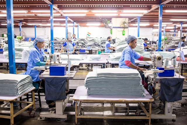 Engenharia Têxtil: da fabricação ao tratamento dos fios até a confecção de roupas engenharia têxtil