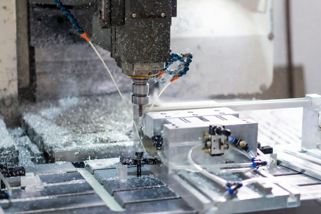 Como funcionam as máquinas CNC? máquinas CNC