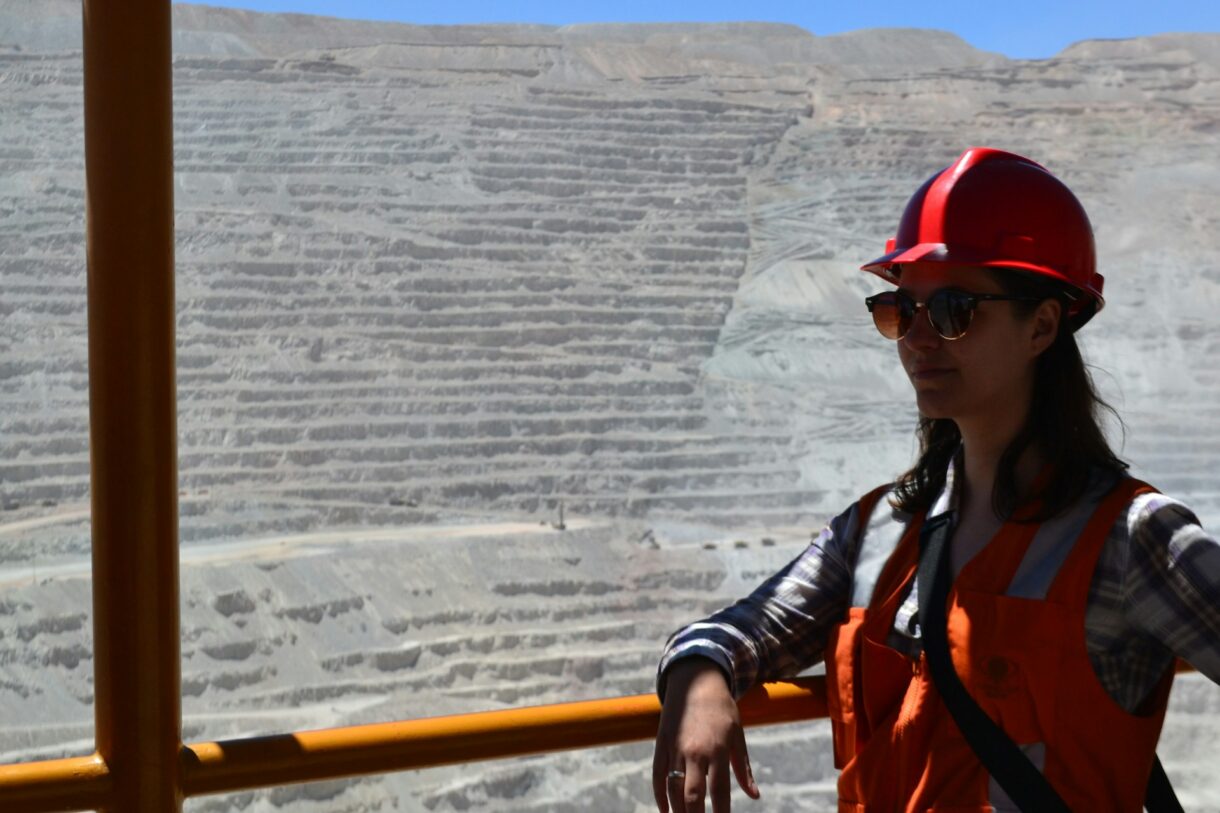 Entenda a relação do movimento 'Women in Mining Brasil' e a Engenharia de Mineração Women in Mining Brasil