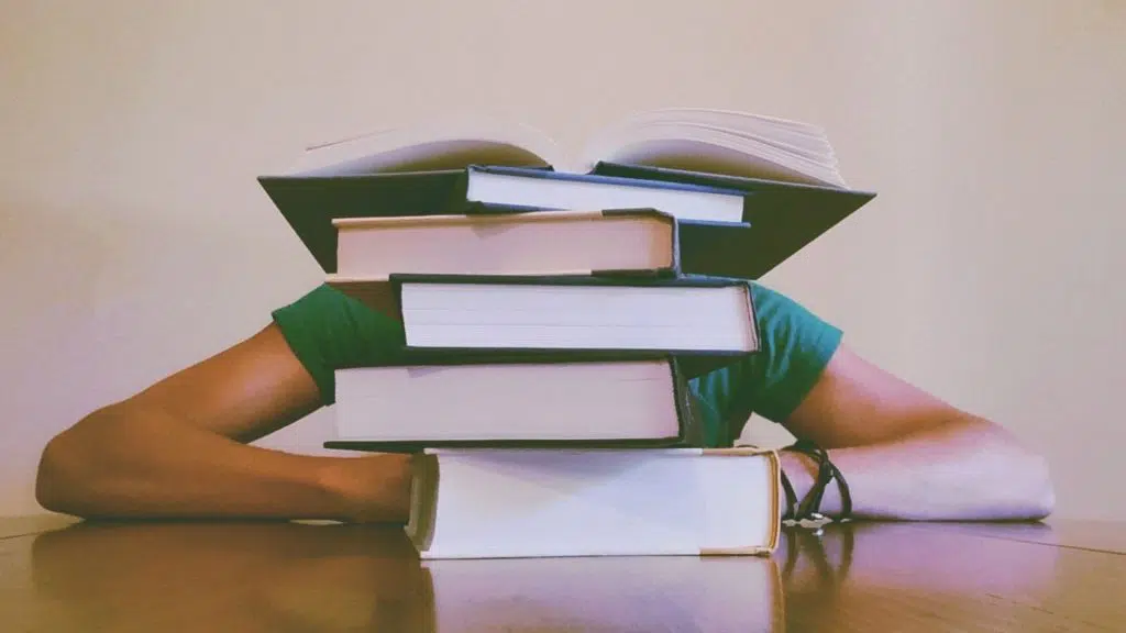 TCC - Trabalho de Conclusão da Faculdade | curso MBA