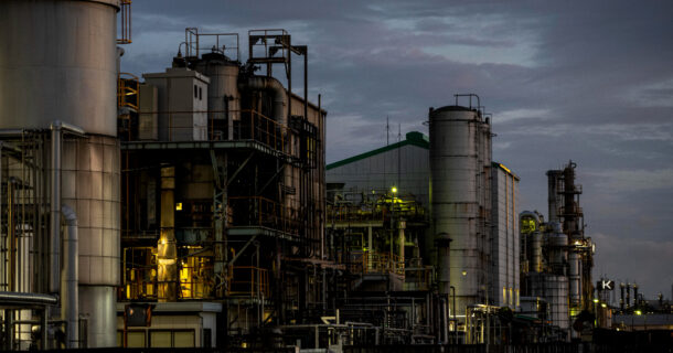 refinaria de petróleo