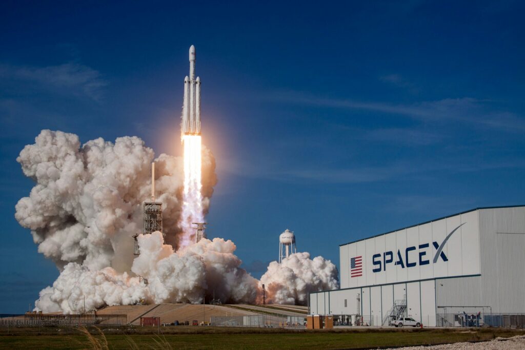 China pensa em destruir satélites da Starlink, e ela pode estar certa satélites starlink