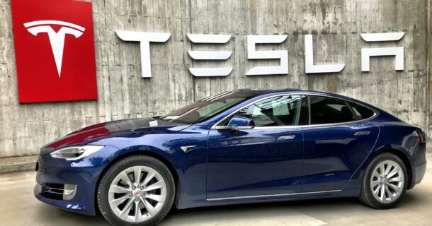 carros elétricos Tesla - novas baterias