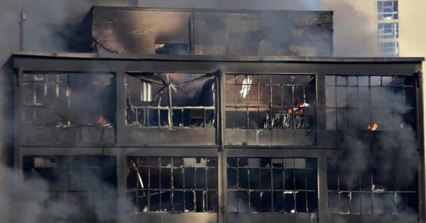 edifício 25 de Março SP