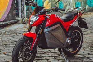 https://news.ifood.com.br/moto-eletrica/