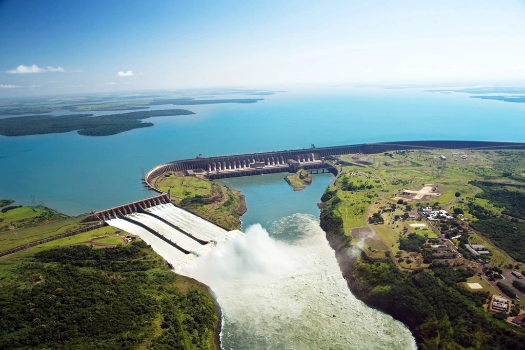 Conheça 4 exemplos de centrais de hidrelétricas subterrâneas do Brasil hidrelétrica subterrânea