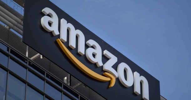 Brasil assina construção de fazenda solar em parceria com a Amazon AMAZON