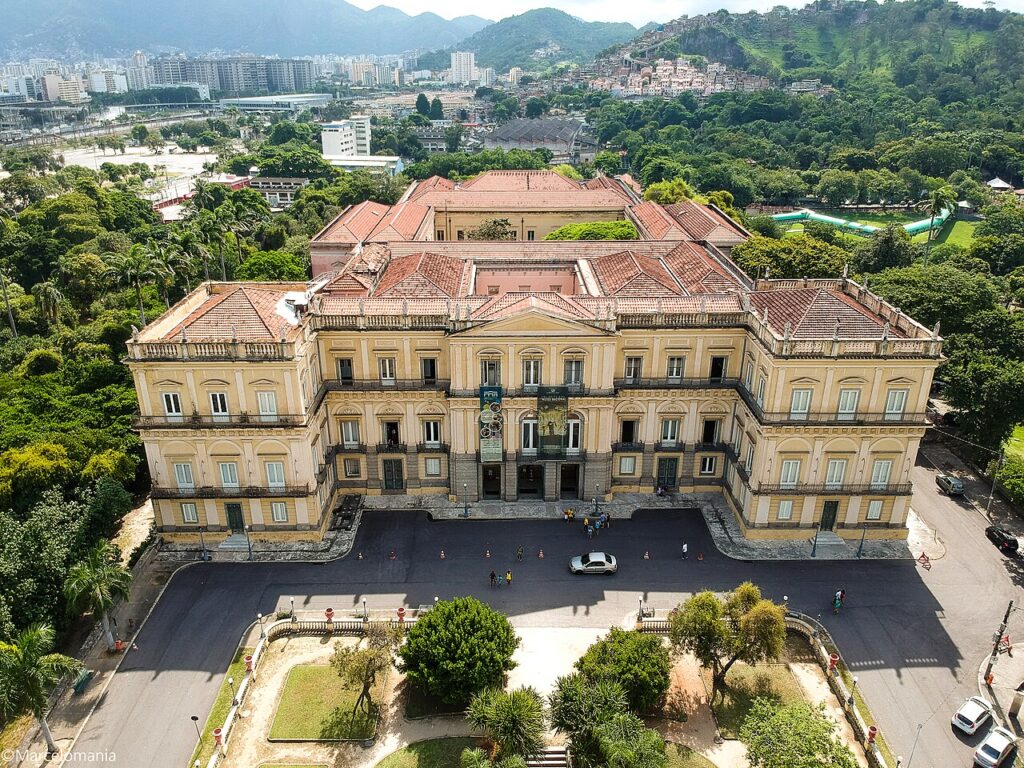 Confira o antes e depois do Museu Nacional e do Museu do Ipiranga, reabertos após restauração Patrimônio Histórico Museu Nacional