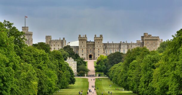 residências em que a Rainha Elizabeth II