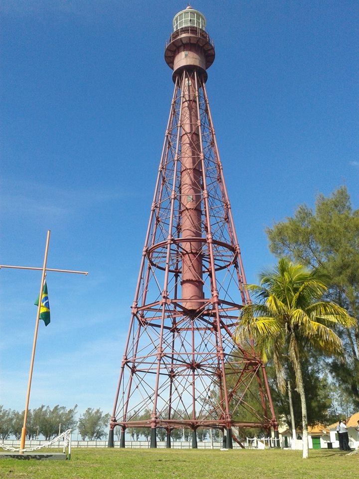 13 Obras de Gustave Eiffel que Você Não Sabia que Existiam Farol de São Tomé - Gustave Eiffel