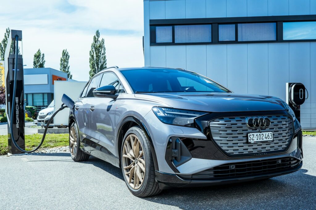 Brasil ganha seu primeiro carregador de carros elétricos ultrarrápido carregador de carros elétricos